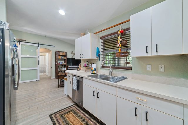 5 of 31 - 245 Sw De Gouvea Terrace, Port St. Lucie, FL