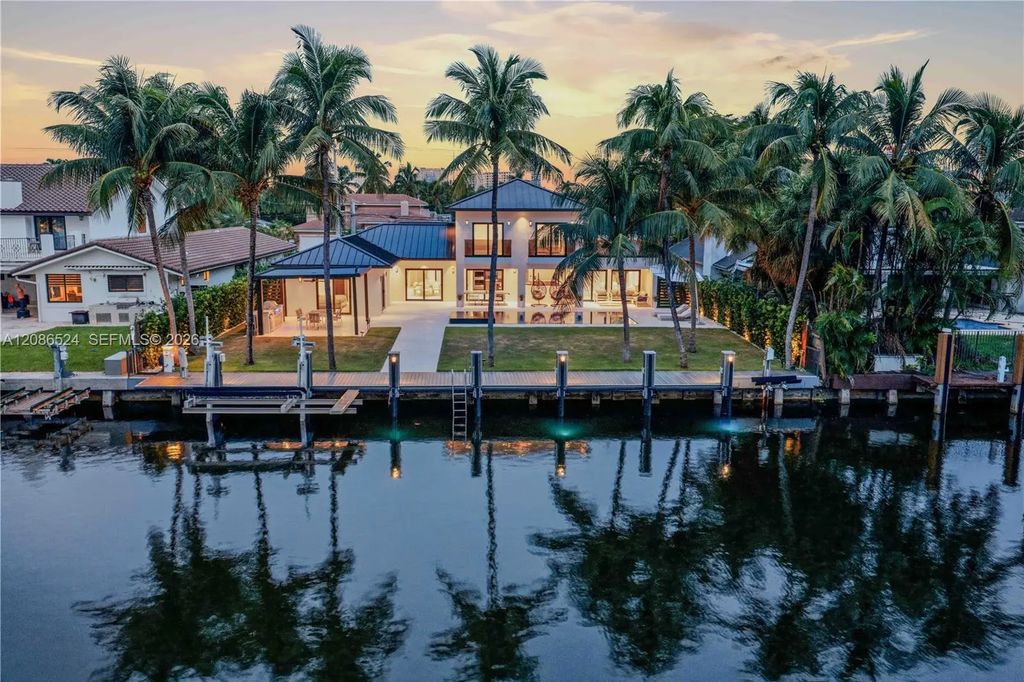 415 Holiday Drive, Hallandale Beach