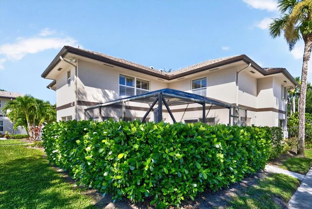 42 Essex Court #b, Royal Palm Beach