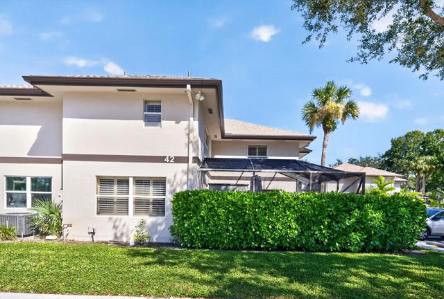 2 of 27 - 42 Essex Court #b, Royal Palm Beach, FL