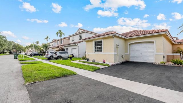 17251 Nw 6th Street, Pembroke Pines
