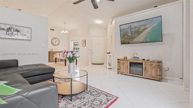 4 of 27 - 17251 Nw 6th Street, Pembroke Pines, FL