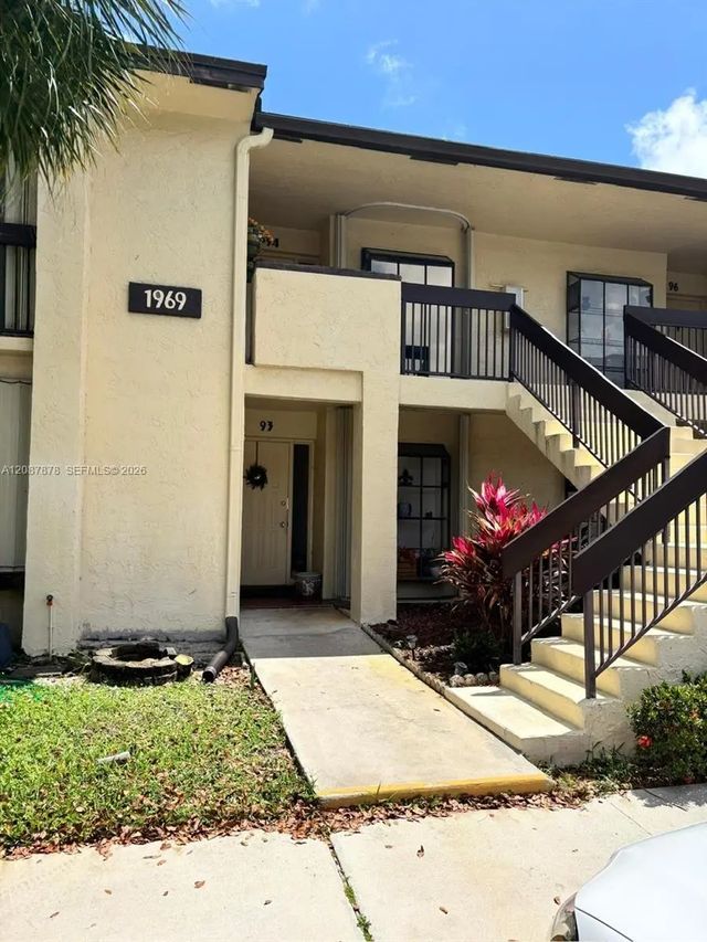 2 of 27 - 1969 Sw 15th Street #93, Deerfield Beach, FL