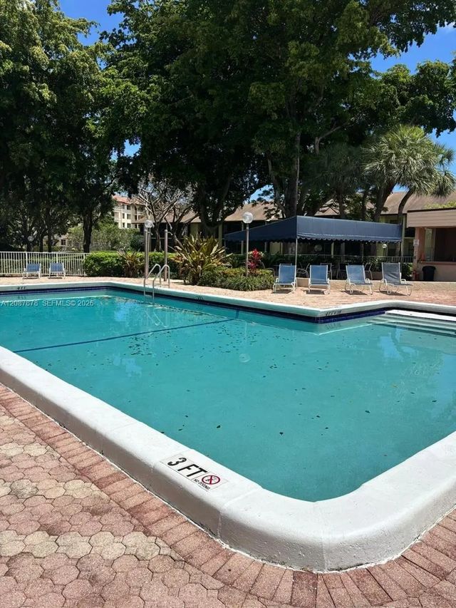 5 of 27 - 1969 Sw 15th Street #93, Deerfield Beach, FL