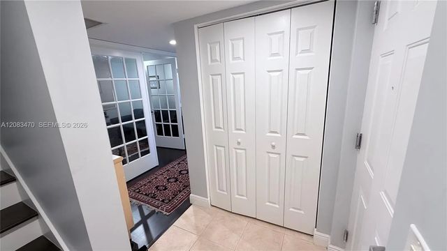4 of 47 - 3232 Sw 22nd Terrace #113, Miami, FL