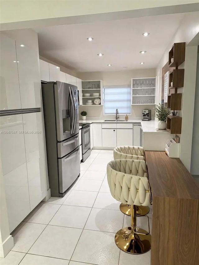 3 of 18 - 7730 Nw 42nd Street, Hollywood, FL