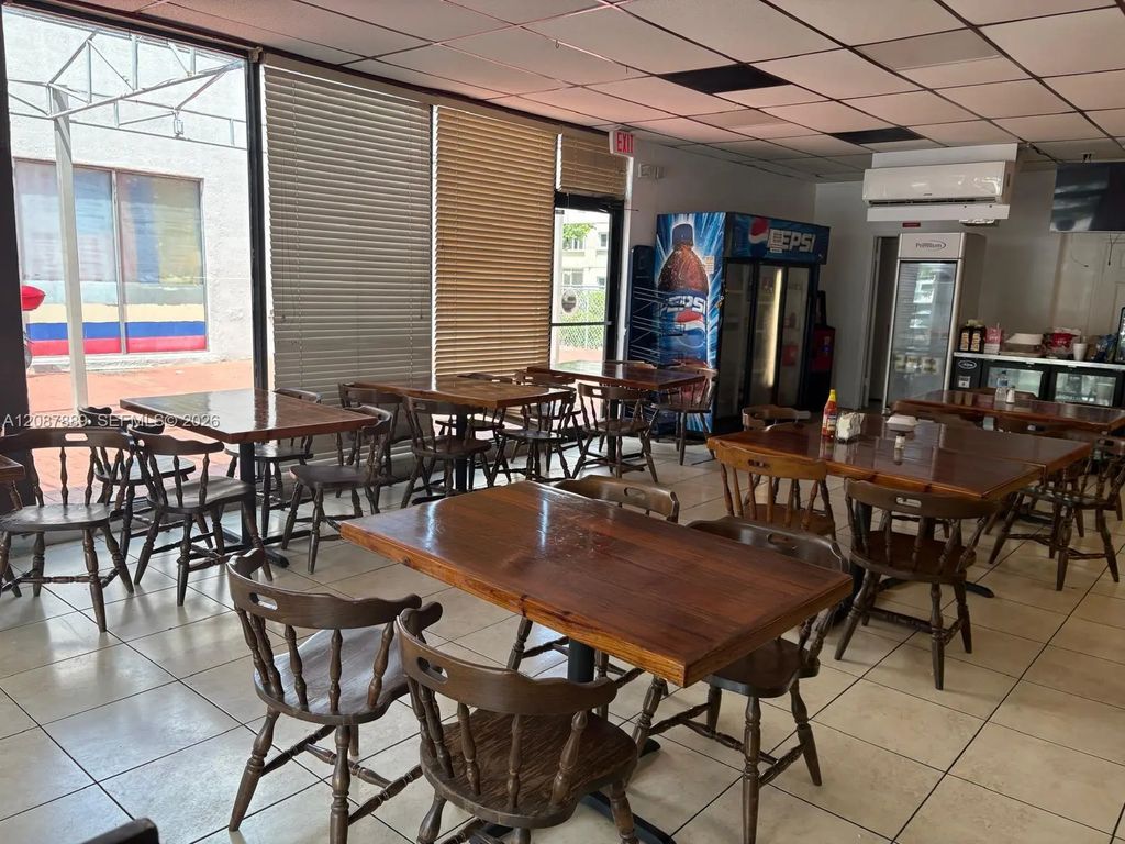 N/A, Hialeah