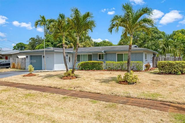 3 of 52 - 800 Nw 48th Terrace, Plantation, FL