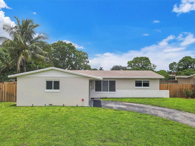 4 of 25 - 4861 Nw 6th Court, Plantation, FL