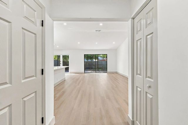 5 of 54 - 184 Greentree Circle, Jupiter, FL