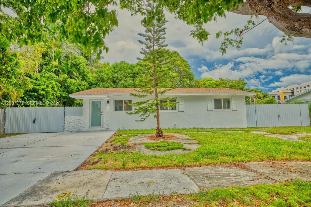 11301 Sw 201st Street, Miami