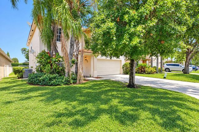 2 of 51 - 5349 Meadows Edge #5349, Lake Worth, FL