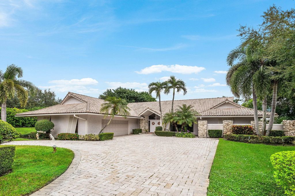 9 Alnwick Road, Palm Beach Gardens