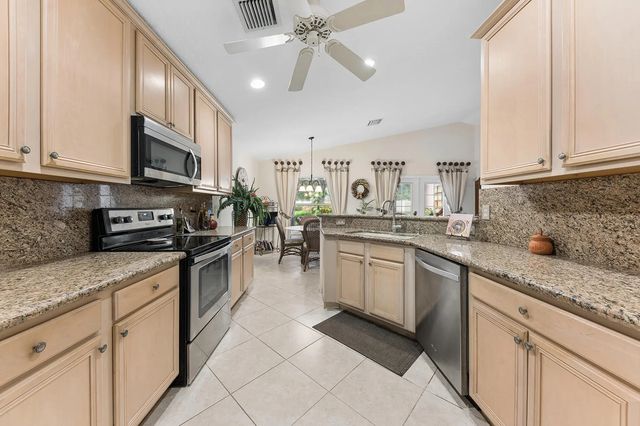 3 of 42 - 5293 Toscana Trail, Boynton Beach, FL
