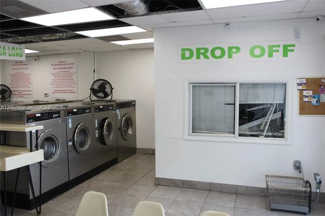 5 of 7 - N/A, Oakland Park, FL