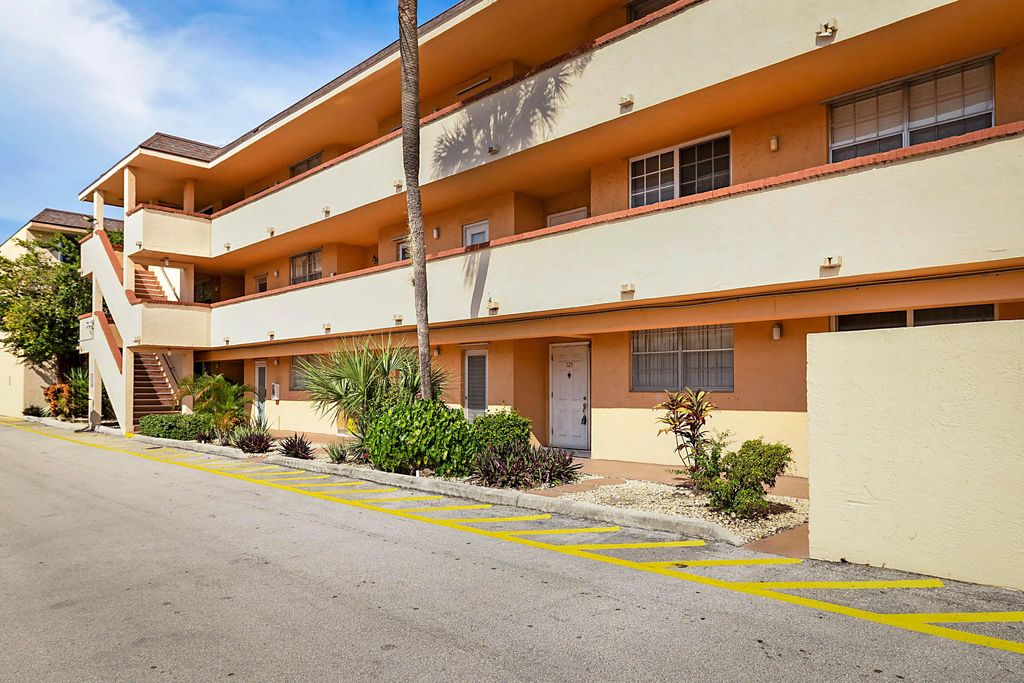 4502 N Federal Highway #125c, Lighthouse Point