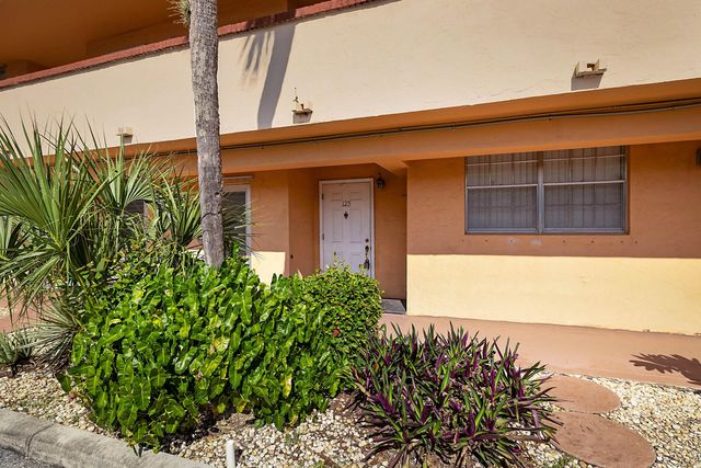 2 of 27 - 4502 N Federal Highway #125c, Lighthouse Point, FL
