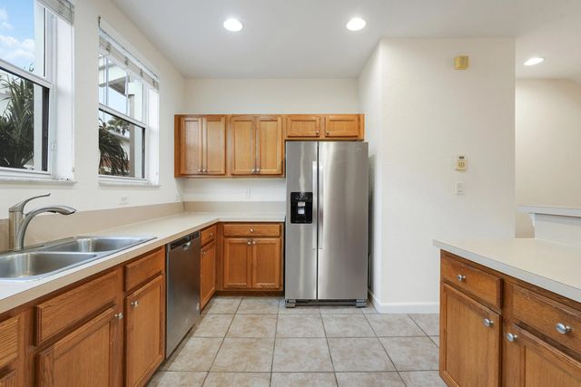 3 of 19 - 1740 San Benito Way #4, West Palm Beach, FL