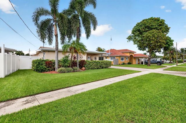 3 of 65 - 943 Nautilus Isle, Dania Beach, FL