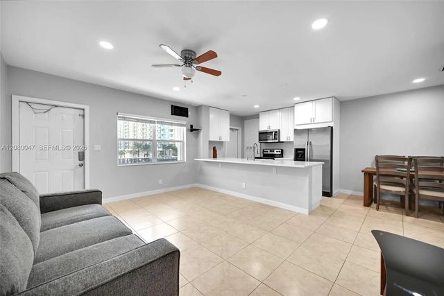 2600 S Ocean Drive #s311, Hollywood
