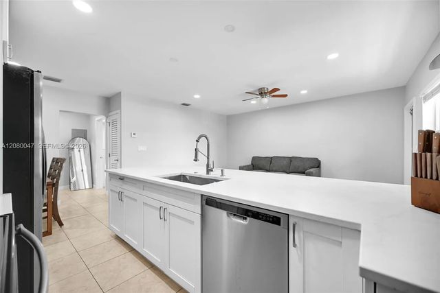 4 of 26 - 2600 S Ocean Drive #s311, Hollywood, FL