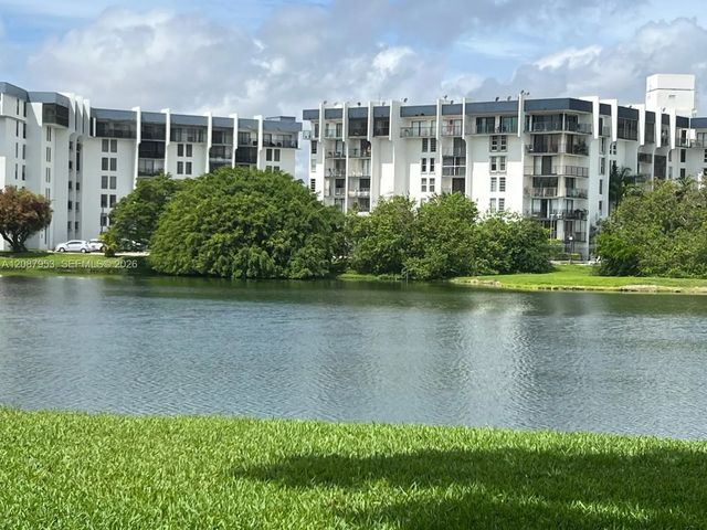 9682 Fontainebleau Boulevard #207, Miami