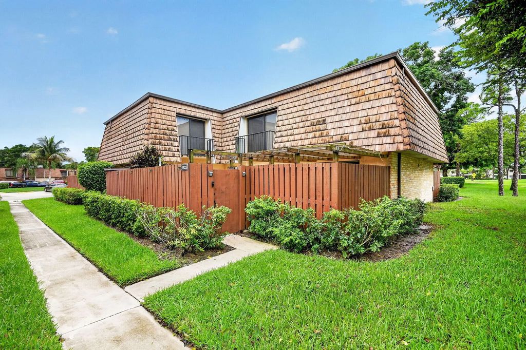 1923 19th Lane, Greenacres