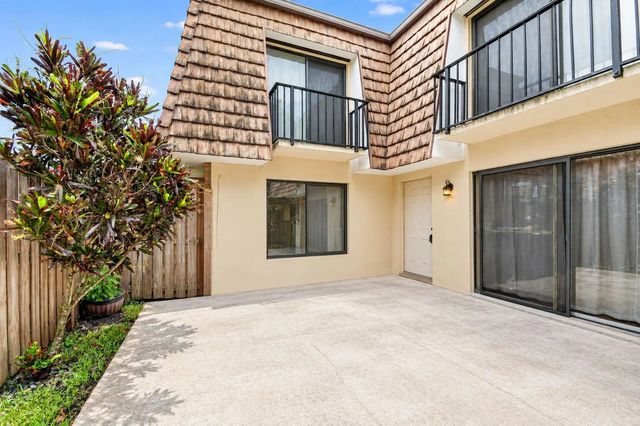 3 of 38 - 1923 19th Lane, Greenacres, FL