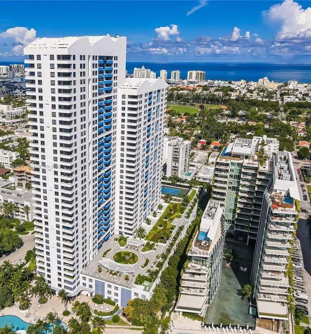 2 of 17 - 1330 West Avenue #702, Miami Beach, FL