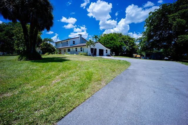 5 of 45 - 9435 El Paso Drive, Lake Worth, FL