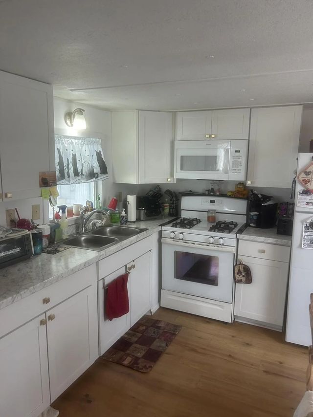 4 of 10 - 5400 Se Jack Avenue #k3, Stuart, FL