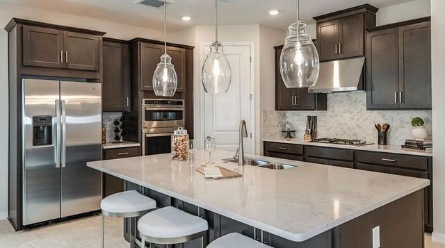 2 of 40 - 692 Se Ranch Oak Circle, Port St. Lucie, FL