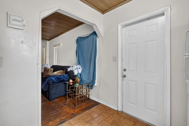 5 of 16 - 323 Nw 4th Avenue, Delray Beach, FL