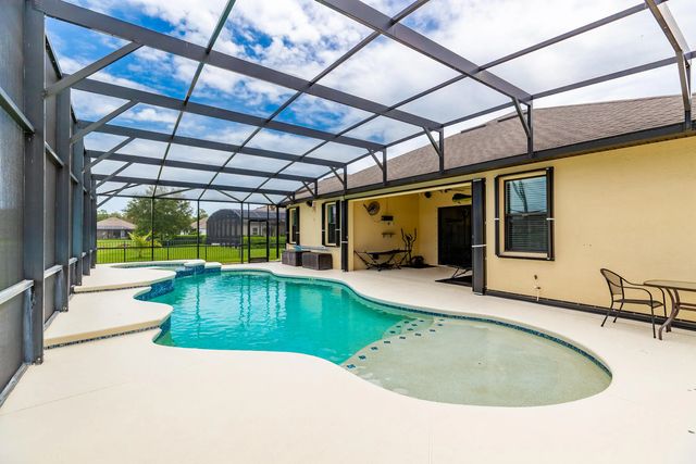 3 of 36 - 6460 Palm Place, Vero Beach, FL