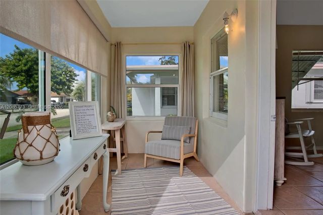 4 of 20 - 2315 Hope Street, Hollywood, FL