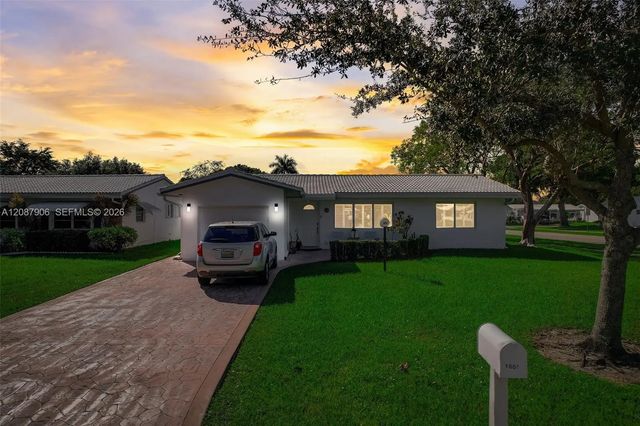 2 of 30 - 1651 Nw 85th Avenue, Plantation, FL