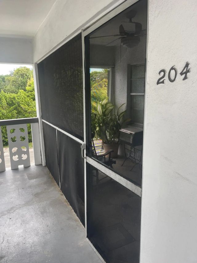 2 of 8 - 1700 Cleveland Street #apt 204, Hollywood, FL