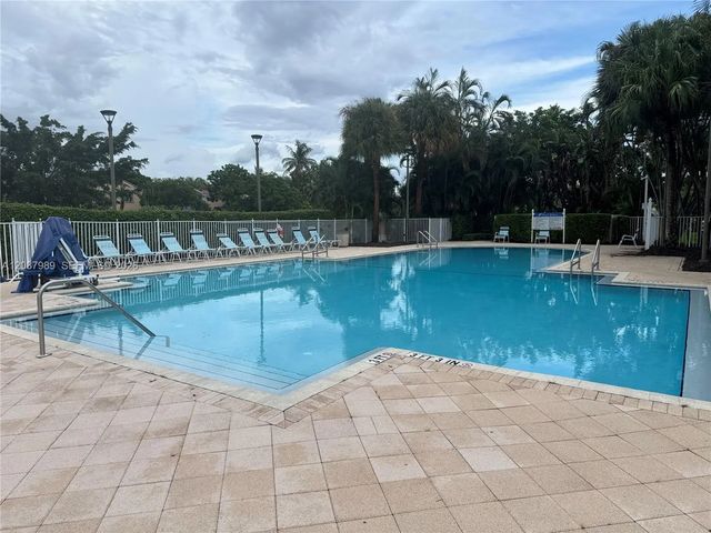 3 of 7 - 6620 Fern Street, Margate, FL