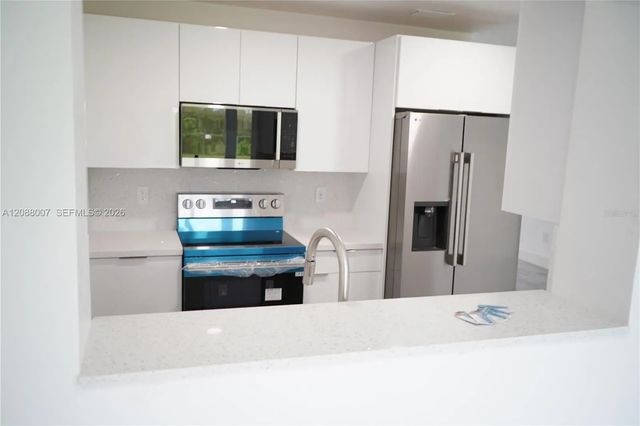 5 of 24 - 311 Country Club Drive, , FL