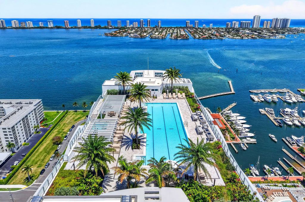 220 Lake Shore Drive #1708, Lake Park