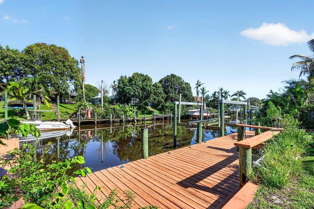 3 of 81 - 189 Ne Sagamore Terrace, Port St. Lucie, FL