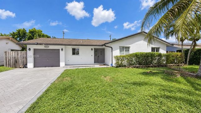 8331 Nw 44th Court, Lauderhill