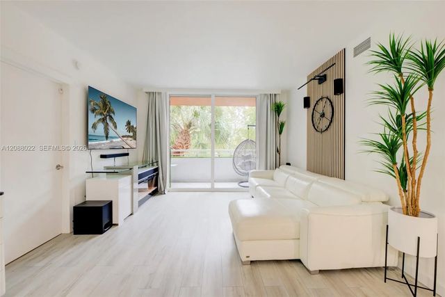 3 of 41 - 2775 Ne 187th Street #215, Aventura, FL