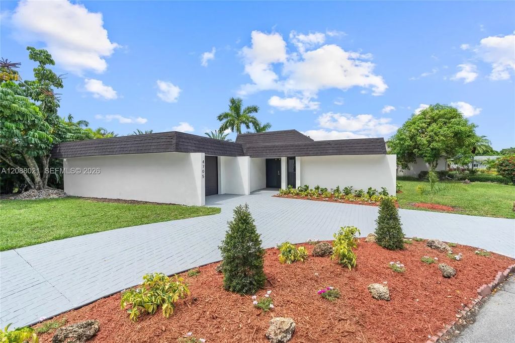4705 Bayberry Lane, Tamarac