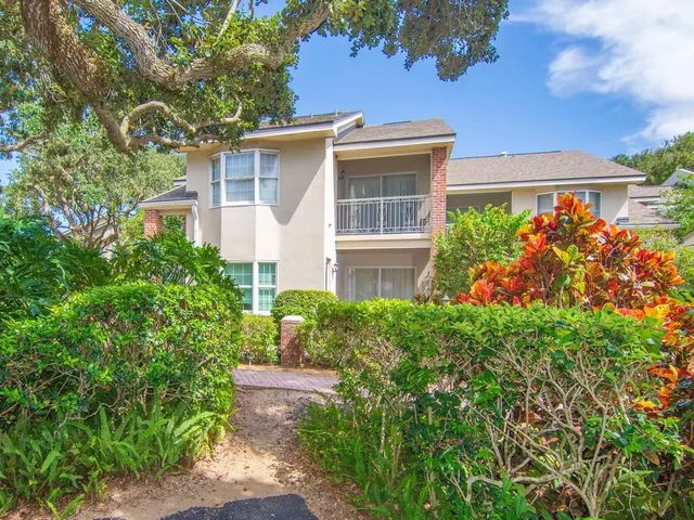 2 of 49 - 101 E Park Shores Circle #2w, Indian River Shores, FL