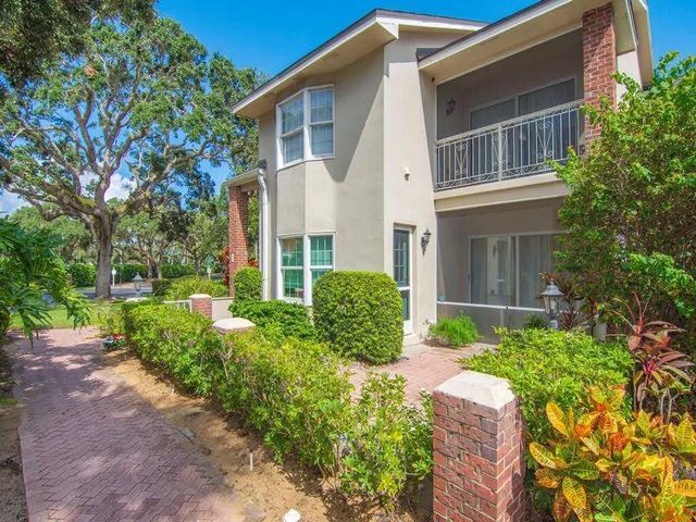 3 of 49 - 101 E Park Shores Circle #2w, Indian River Shores, FL
