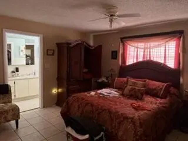 3 of 13 - 3582 W 2nd Avenue, Hialeah, FL