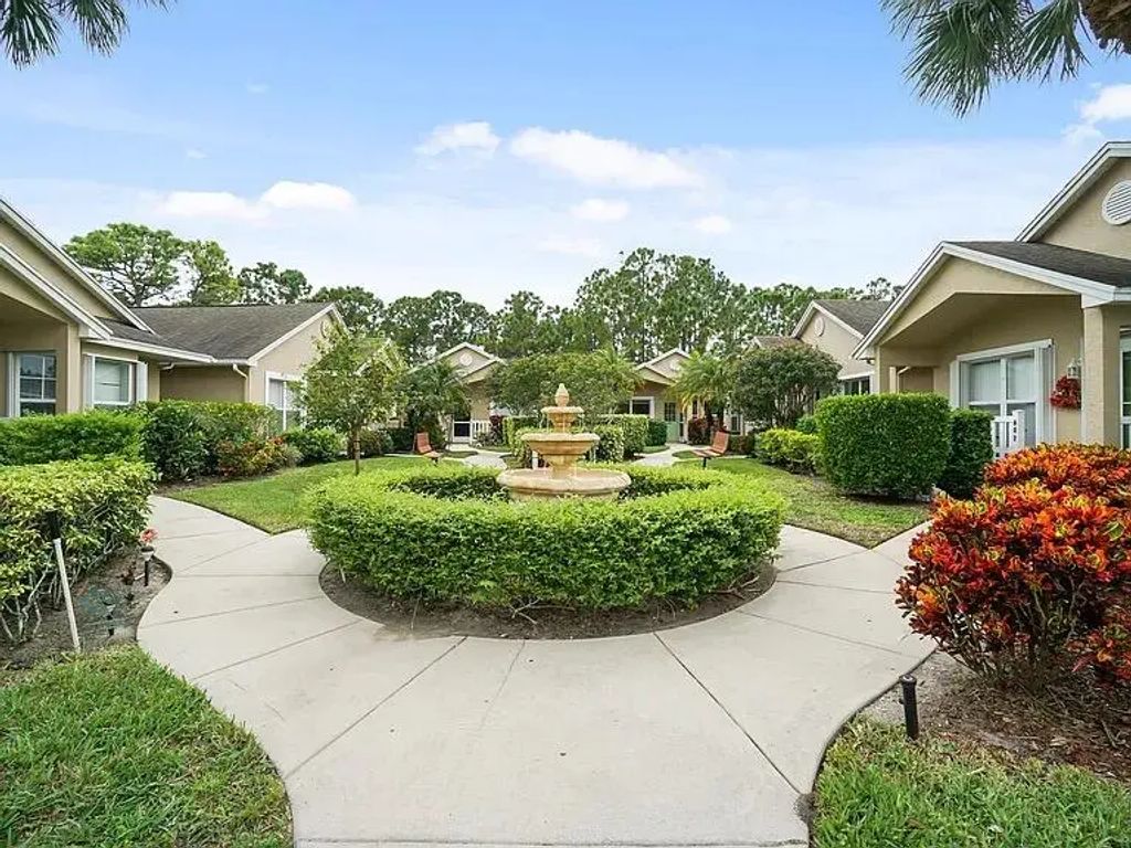 613 Nw San Remo Circle, Port St. Lucie