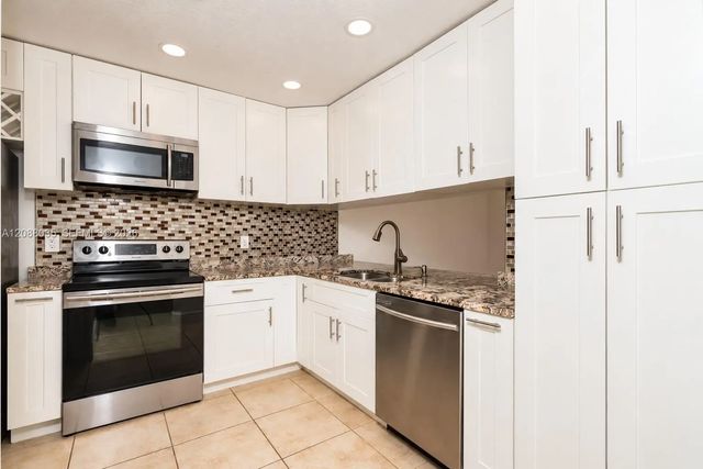5 of 23 - 4755 Nw 30th Street, Coconut Creek, FL