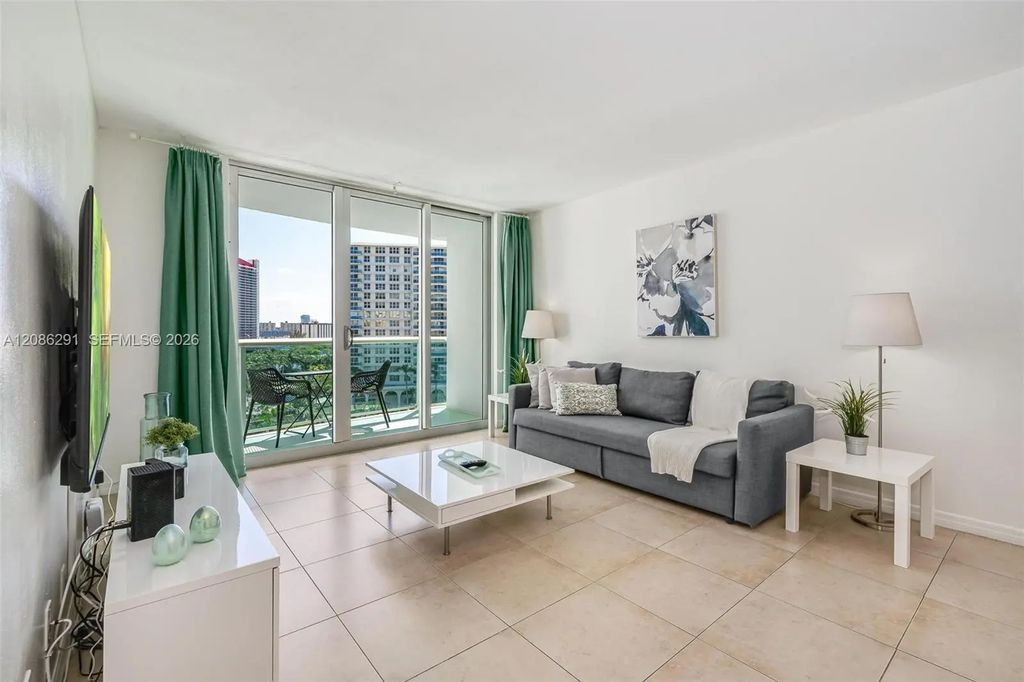 3801 S Ocean Drive #9t, Hollywood